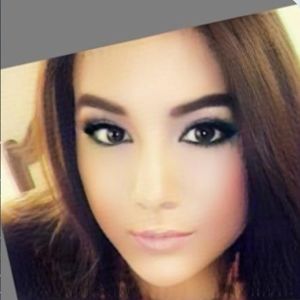 Meet your Posher, Marquez